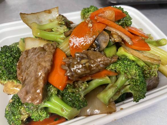 Beef with Mixed Vegetables 牛炒什菜